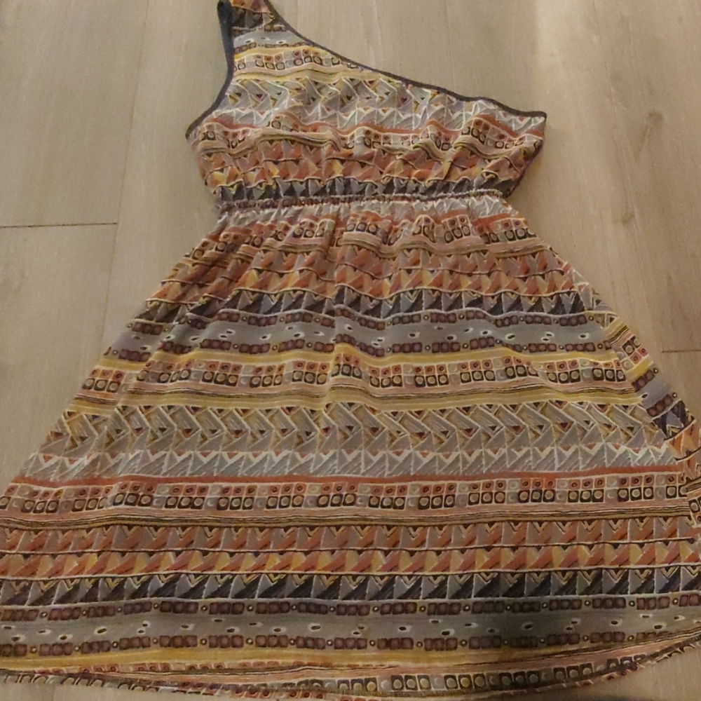 Off the shoulder dress size L (Misses)